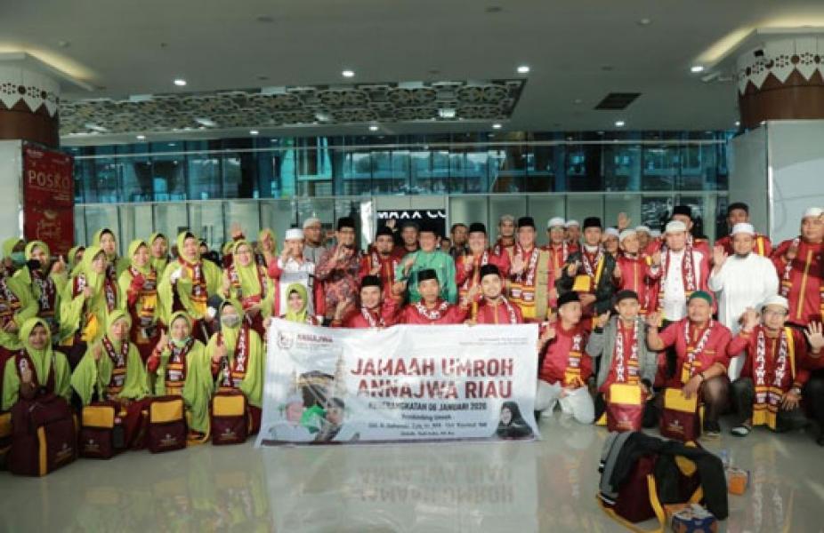 Pemprov Riau Berangkatkan 24 Orang Pemenang MTQ Ke Tanah Suci