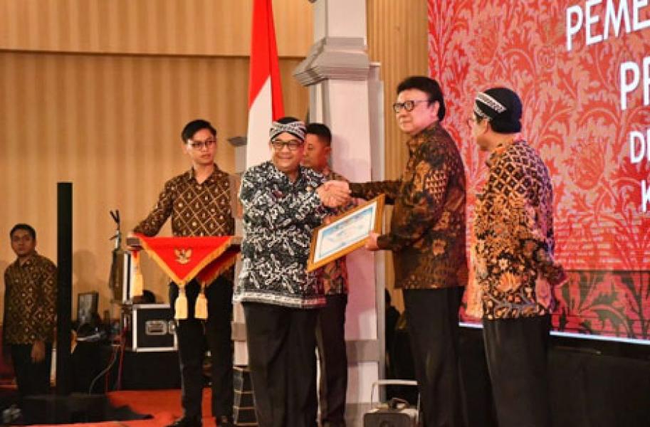 Riau Raih Penghargaan Dari Arsip Nasional RI