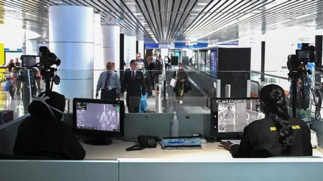 Wabah Corona, WN China Dilarang Masuk dan Transit ke RI