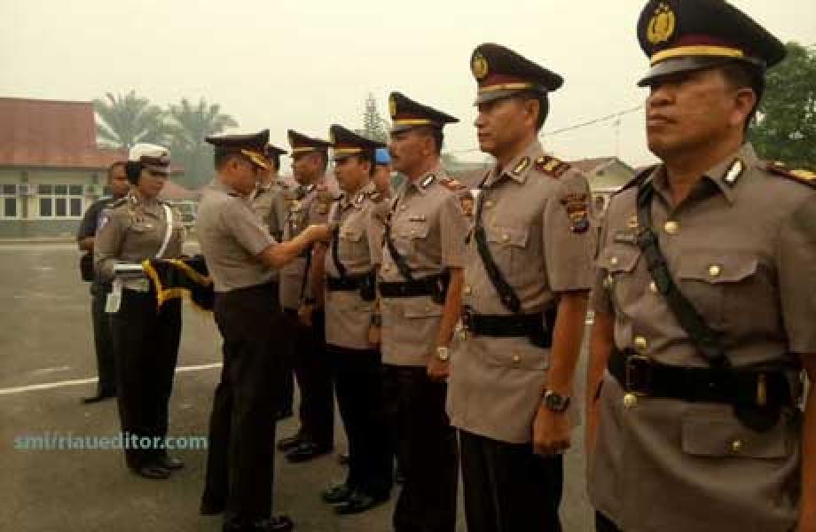 5 Pejabat Polres Kampar Lakukan Sertijab