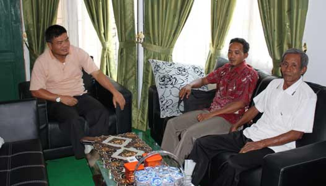 Bantu Genset Penyemprot Air, Dishutbun Didatangi KPTN