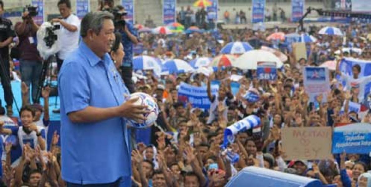 Bawaslu Didesak Hentikan Kampanye SBY