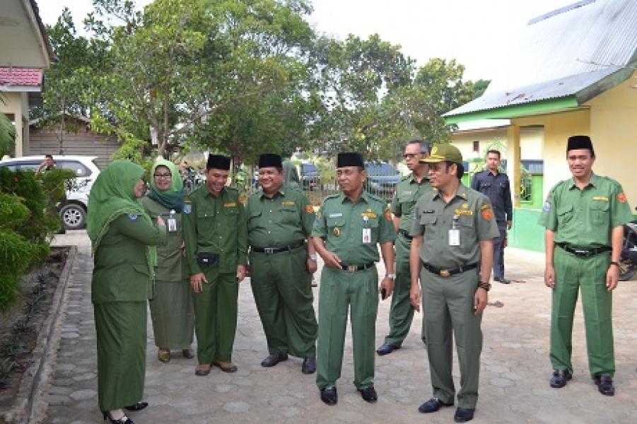 Bupati : Jalan Menuju MTsN Pelalawan Dibangun 
