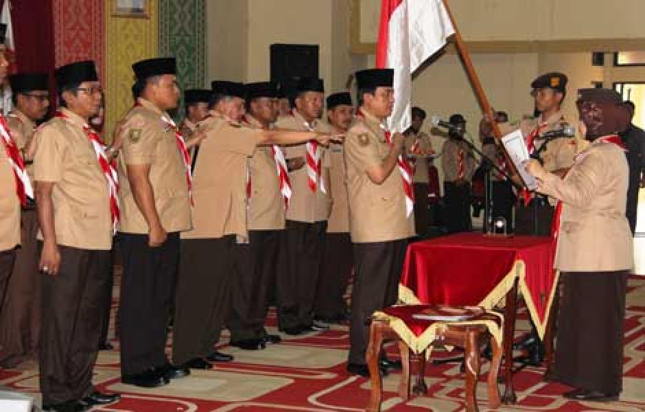 Bupati Lantik Pengurus PAW Kwarcab 0402 Pramuka Inhil