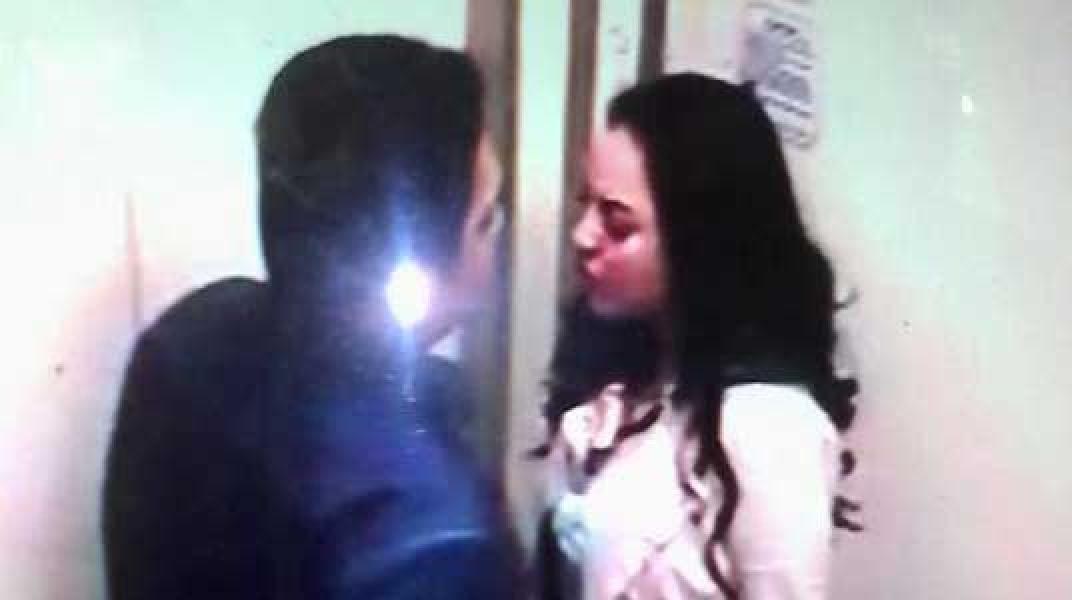 Foto Ciuman dengan Farhat Bocor, Regina Buru Penjaga CCTV