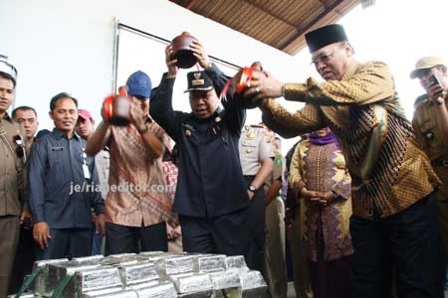 Launching Ekspor Perdana Timah Meranti