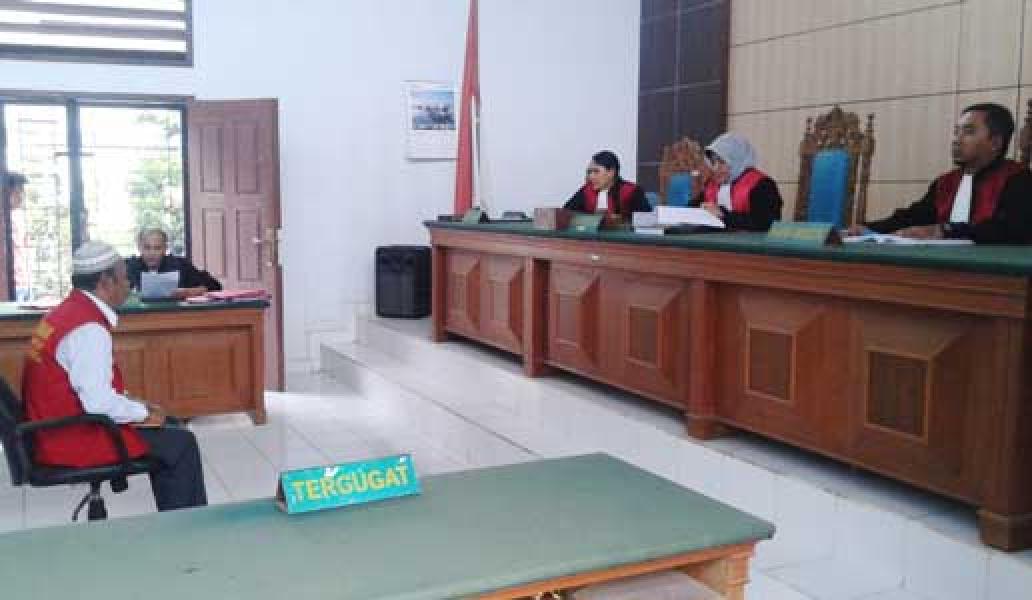 Mantan Kades Gondai Jalani Sidang Perdana di PN Pelalawan