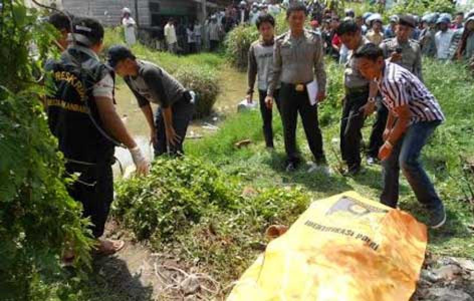 Mayat Mrs X Korban Pembunuhan Dikebumikan