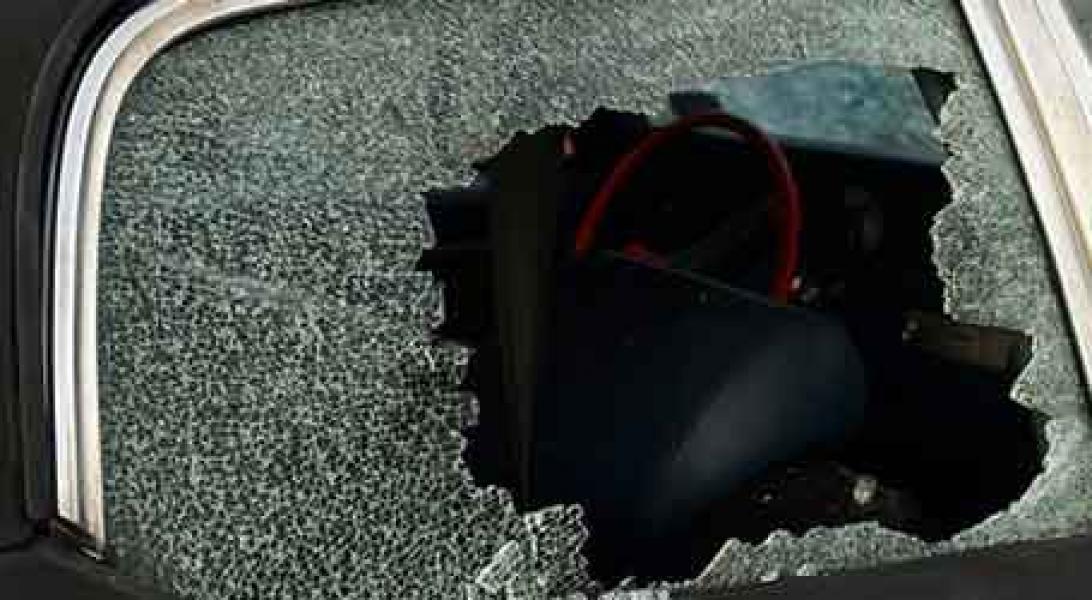Perampok Spesialis Pecah Kaca Mobil Ditembak Polisi