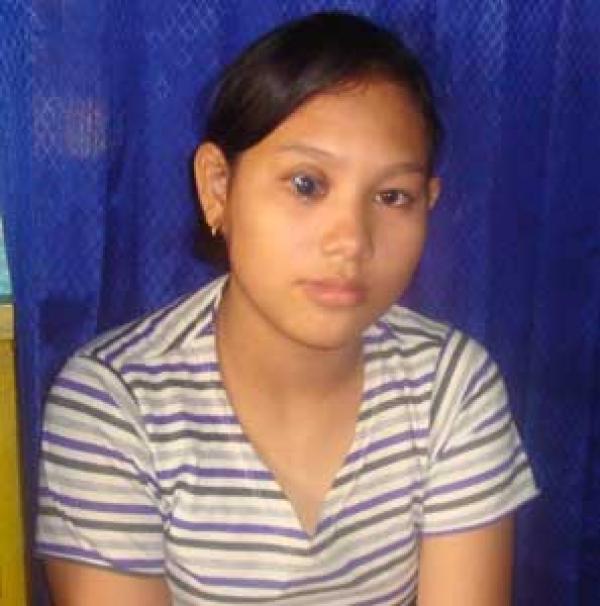 Rima, 14 Tahun Menahan Sakit Mata