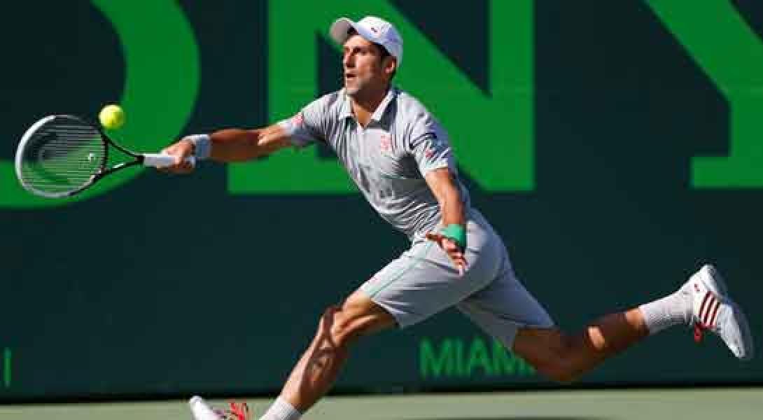 Tundukkan Murray, Djokovic Genggam Tiket Semifinal