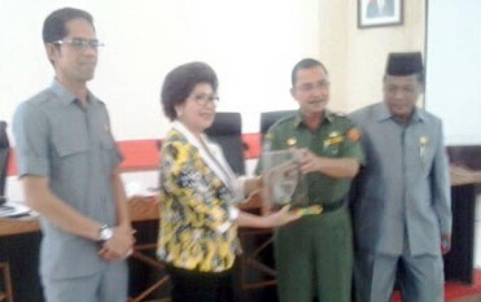Anggota DPD RI Rosti Uli Purba Serap Aspirasi Masyarakat Rohil
