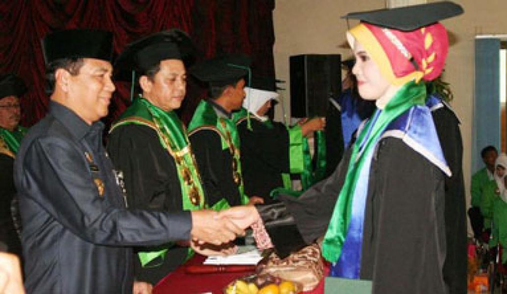 Bupati Puji Program E-Jurnal Kampus UPP