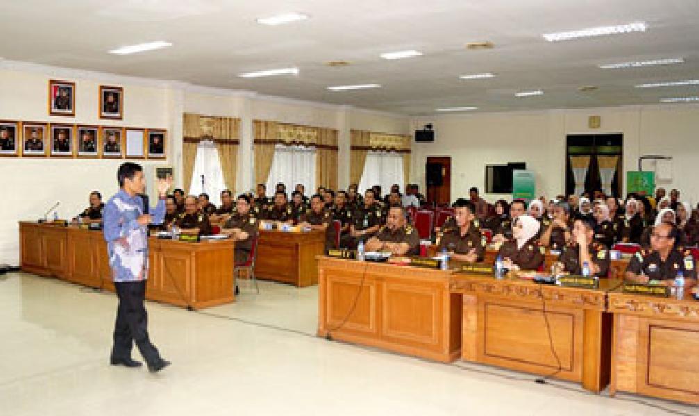 Kejati Riau Gelar �In House Training�