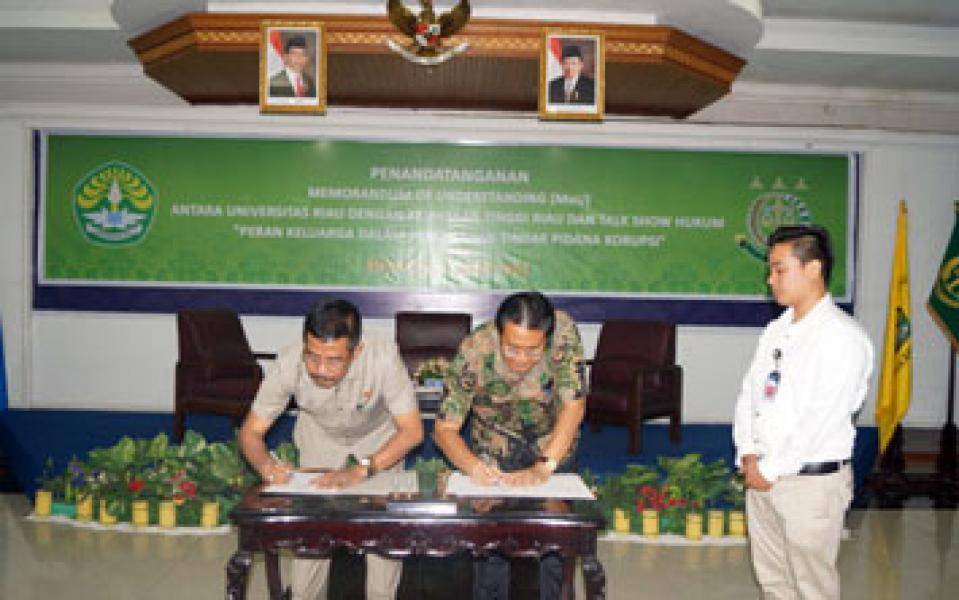 Kejati Riau Teken Mou dengan Universitas Riau