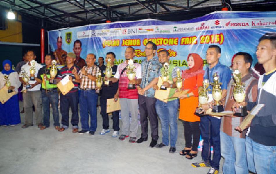 Para Pemenang Kontes Pulau Jemur Gemstone Fair 2015