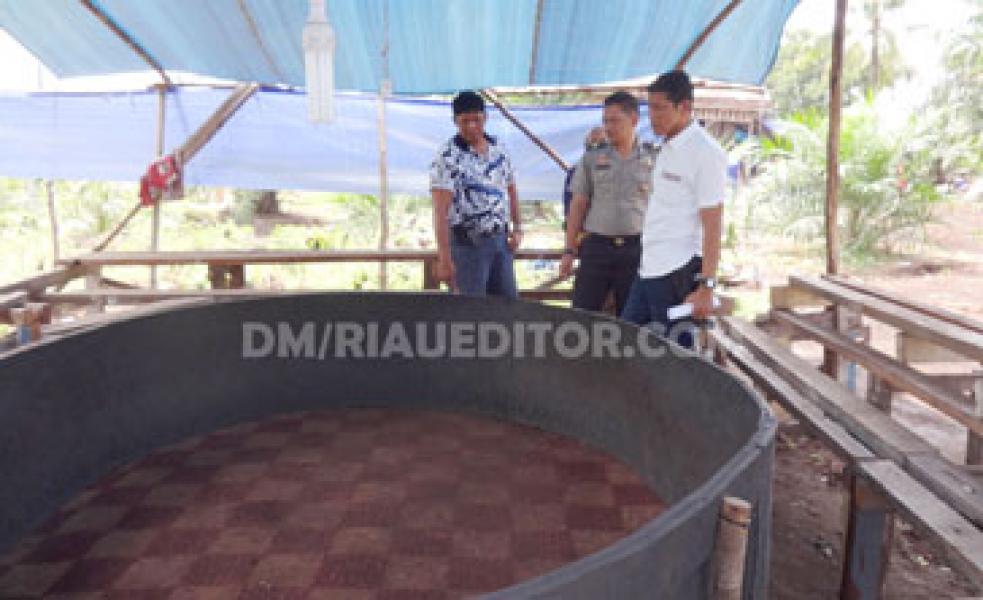 Polisi Gerebek Lokasi Judi Sabung Ayam di Jalan Siak II