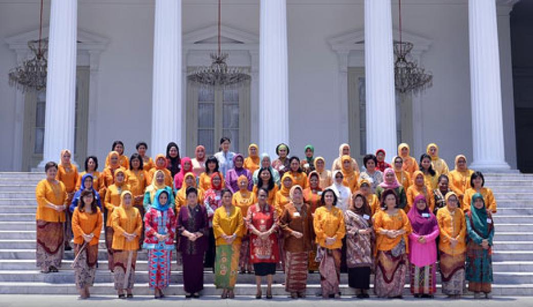 Sosialisasi Prognas Gerakan Pencegahan Kanker pada Perempuan Indonesia