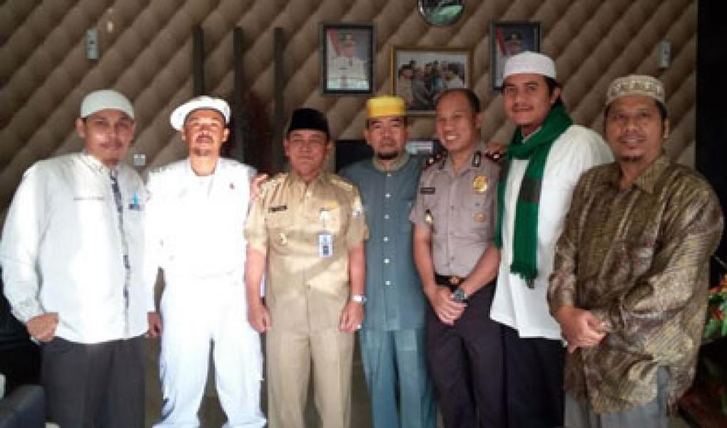 Bahas Pekat, DPW FPI Pelalawan Temui Bupati Harris