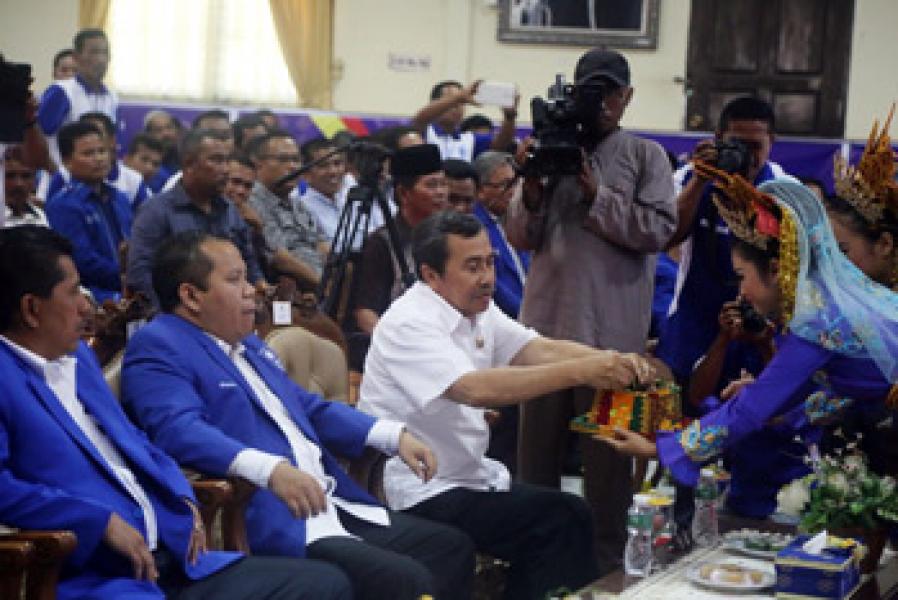 Bupati Syamsuar Hadiri Musda V PAN Siak periode 2015-2020