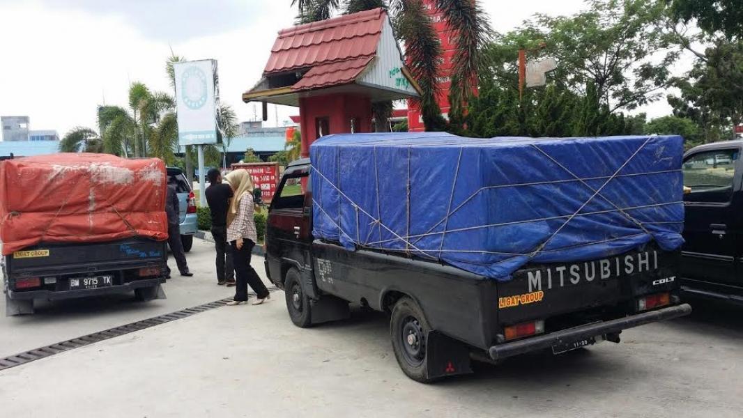 Ditreskrimsus Polda Riau Tangkap Dua Mobil Pick Up Bermuatan Bawang Ilegal
