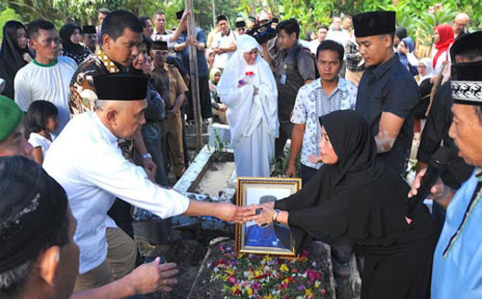 Karo Umum Setdaprov Riau Tutup Usia, Plt Gubri: Almarhum Bawahan yang Baik