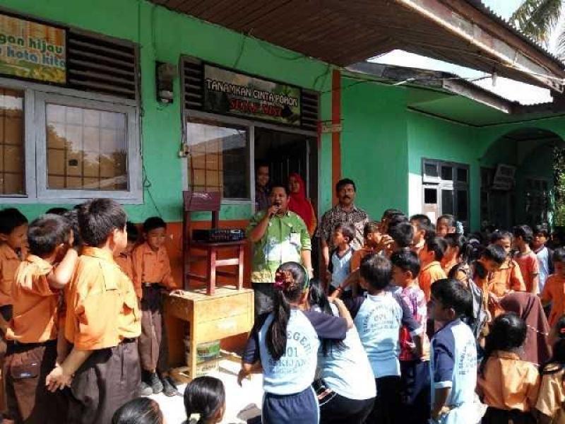 Kedai Bank Riau Kepri Sosialiasikan, Tabungan Simpel di SDN 001 Bandar Sikijang
