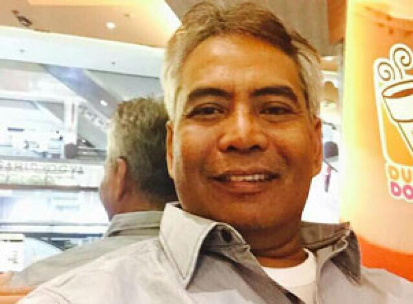 Mantan Sekwan Riau `Zul Kadir` Antarkan Berkas Balon Walikota ke NasDem