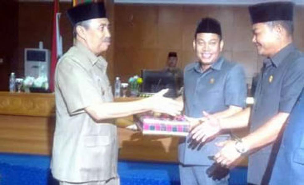 Pemkab Ajukan 11 Ranperda ke DPRD Siak