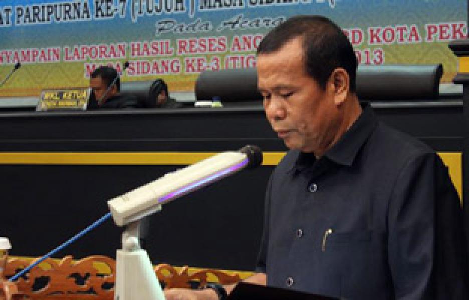 Sampah Menumpuk, Kinerja PT MIG Perlu Dievaluasi