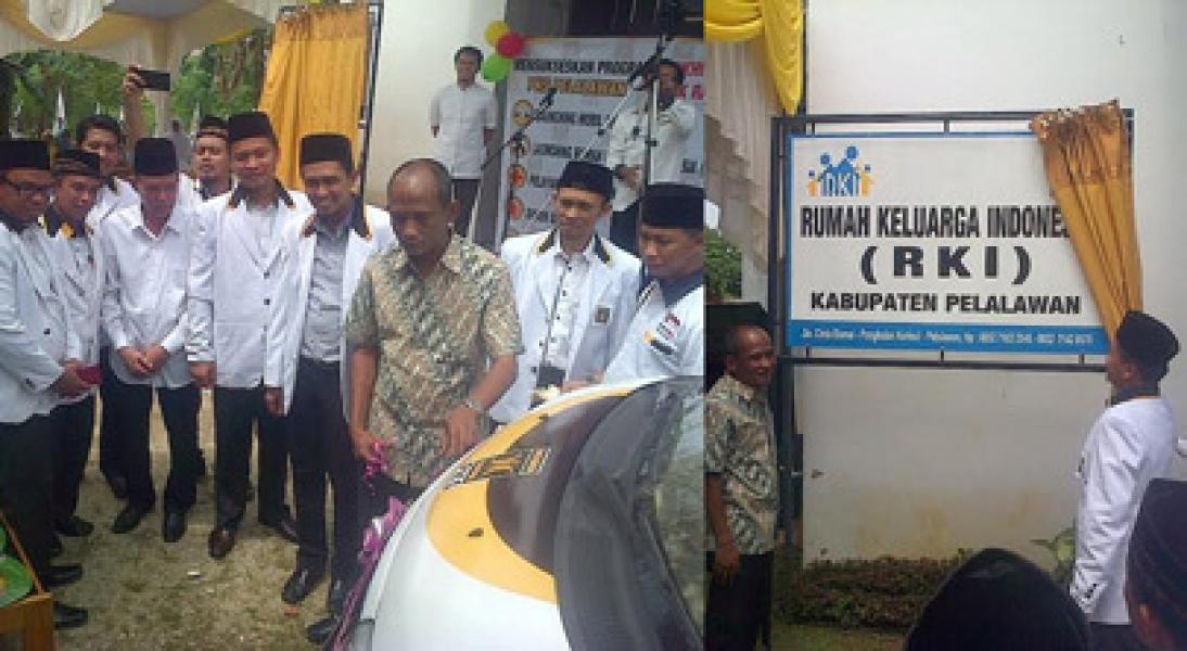 Sekda HT Mukhlis Launching Mobil Khidmat dan Rumah Keluarga Indonesia PKS Pelalawan