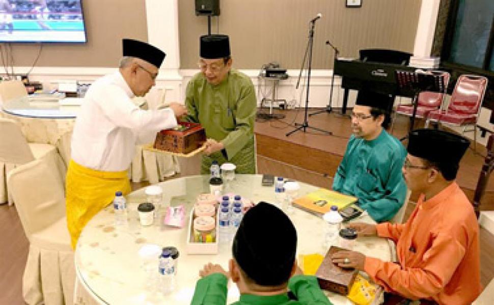 Sempena Penabalan Gelar Adat, LAM Riau Jemput Plt Gubri