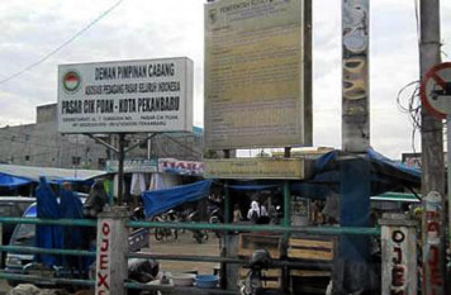 Tanya Pasar Cik Puan, Sahril Minta Pemko dan Pemprov Duduk Semeja