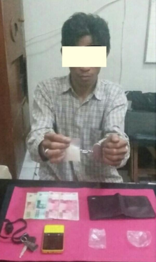 Bawa Sabu, Warga Bukit Tinggi Sumbar Ditangkap Polisi
