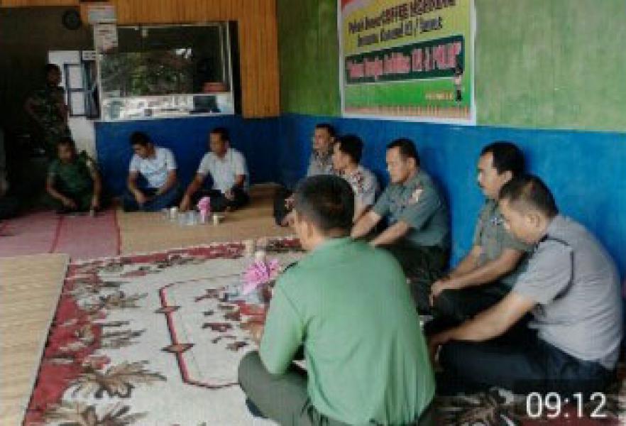 Danramil dan Babinsa Coffe Morning Bersama Anggota Polsek Bunut