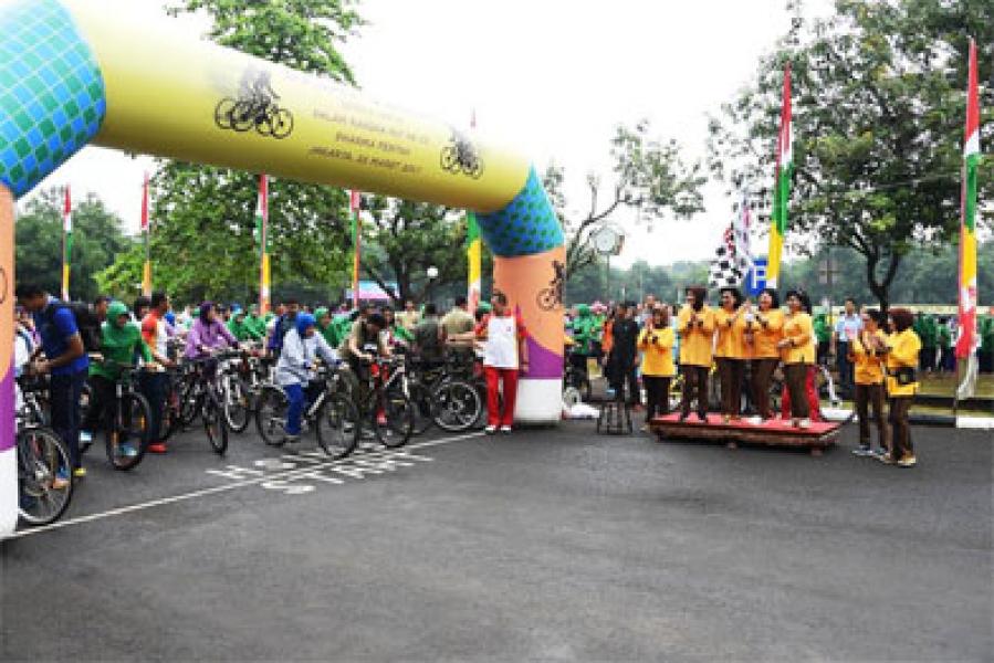 Dharma Pertiwi Laksanakan Olahraga dan Bazar