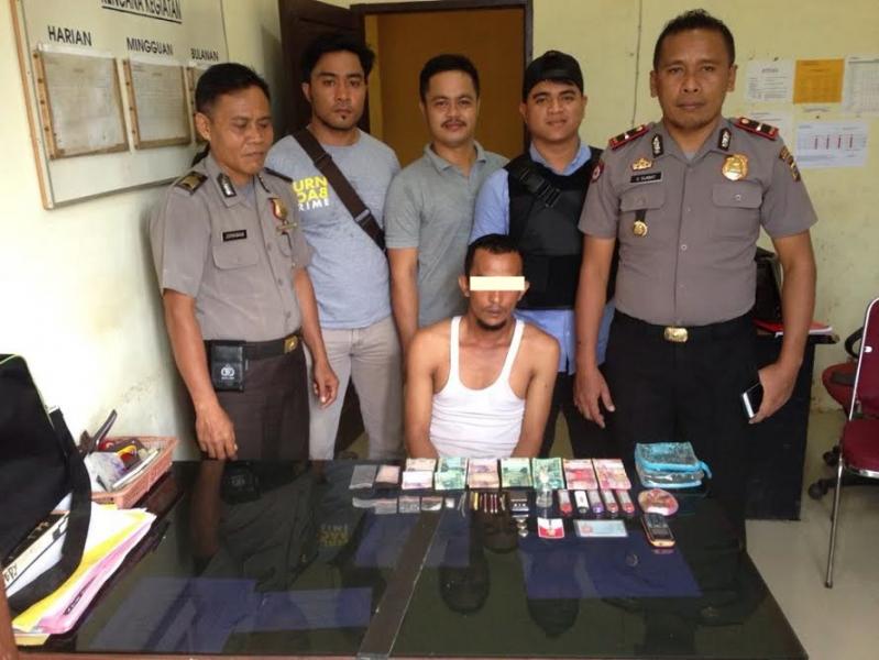 Guru SD di Rohil Nyambi Sebagai Pengedar Sabu Ditangkap Polisi