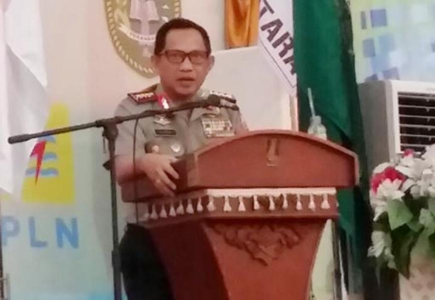 Jenderal Tito Berikan Kuliah Umum di Universitas Islam Riau