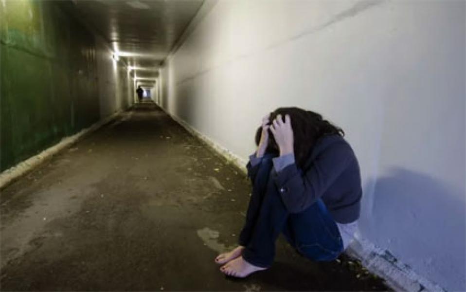 Kisah Pilu Siswi SMA yang Harus Melayani Nafsu Bejat Paman dan Sepupunya