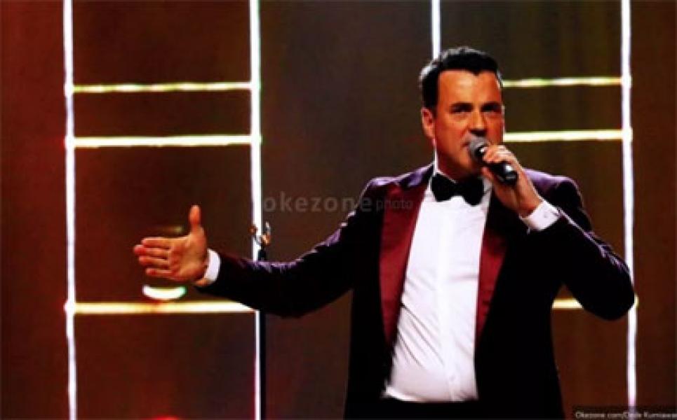 Musisi Tommy Page Meninggal Dunia Gantung Diri!