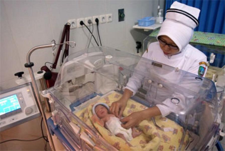 Orang Tuanya tak Mampu Bayar Biaya Berobat, Bayi di Medan Ditahan Pihak RS