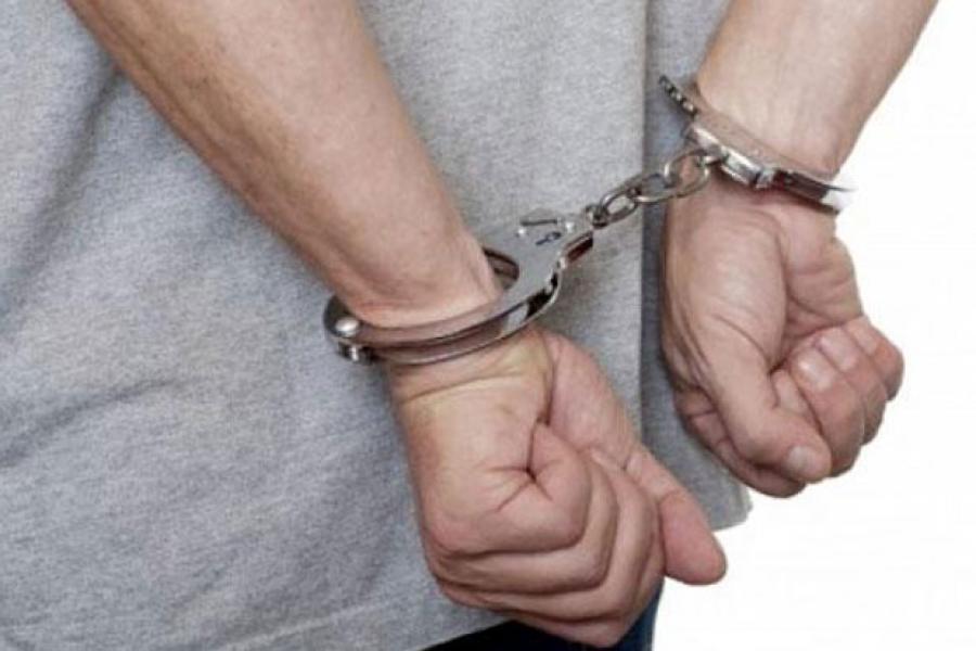 Seorang Tahanan Polsek Lirik Yang Kabur Ditangkap Saat Sedang Mengendarai Motor
