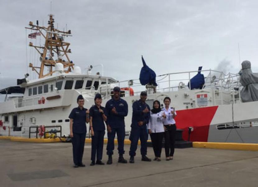 Bakamla RI Kunjungi Kapal Cepat U.S. Coast Guard
