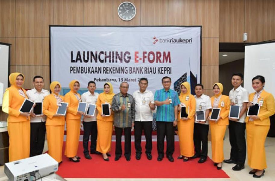 Bank Riau Kepri Terapkan Pelayanan Digital Melalui  Aplikasi e-Formulir
