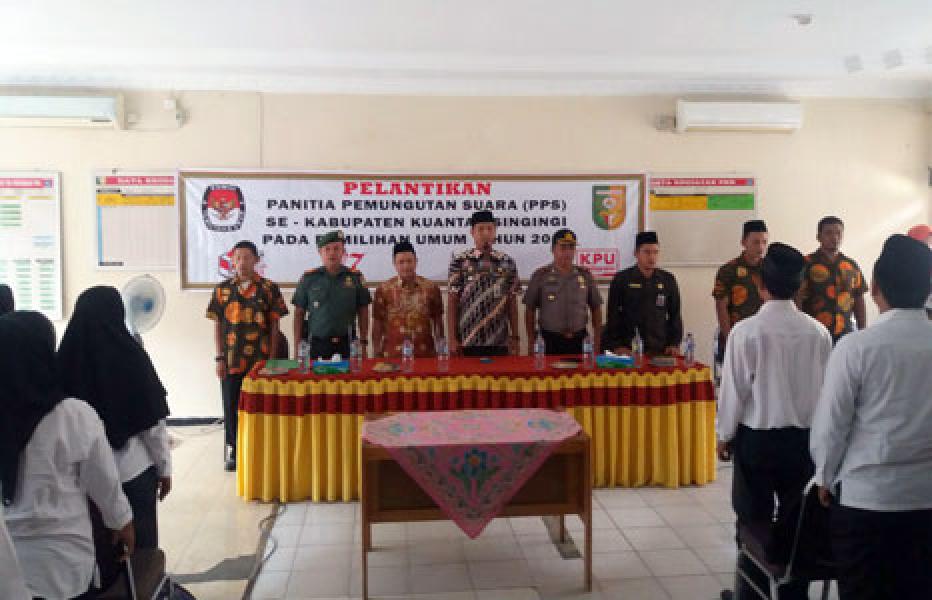 Danramil Kuantan Tengah Hadiri Pelantikan PPS Se Kecamatan Kuantan Tengah