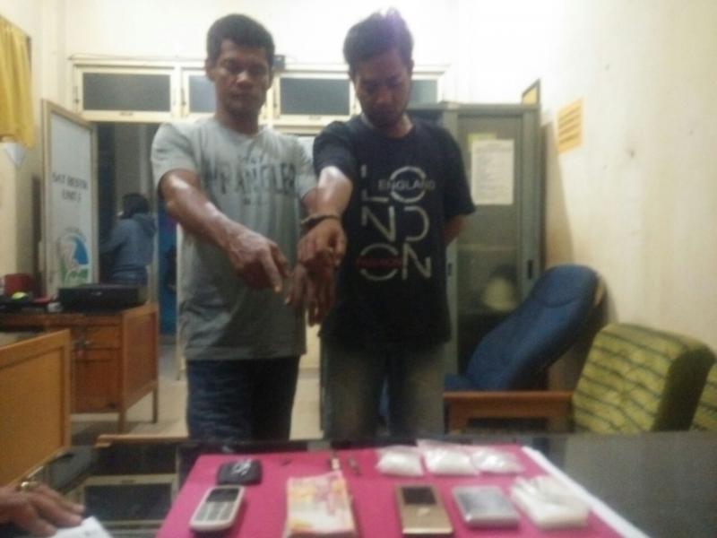 Grebek Transaksi Sabu, Polres Dumai Tangkap Dua Pria Disebuah Rumah