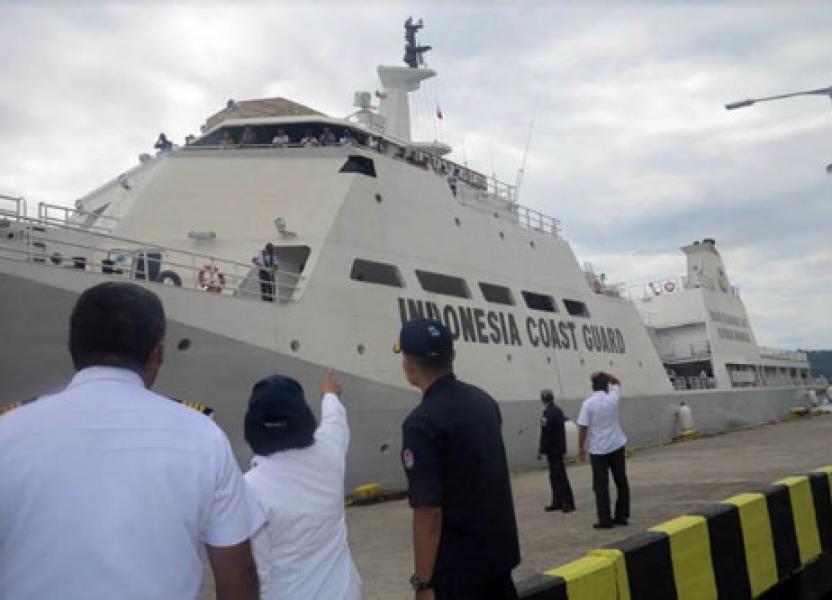 Kapal Pengangkut Bantuan Sosial ke Asmat Tiba Di Ambon