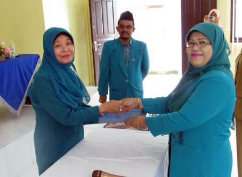 Ketua TP-PKK Kampar Kembali Lantik Ketua PKK Kecamatan
