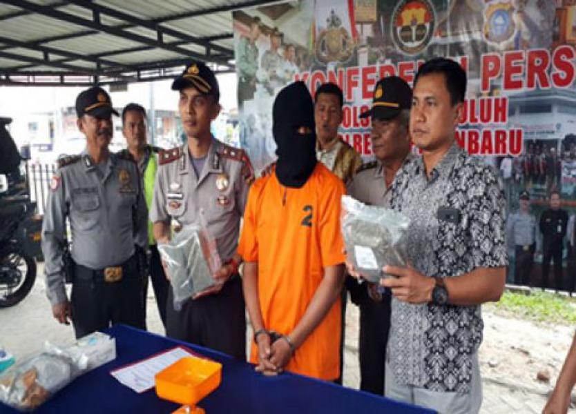 Lagi, Polsek Lima Puluh Gagalkan Peredaran 3,3 Kg Ganja
