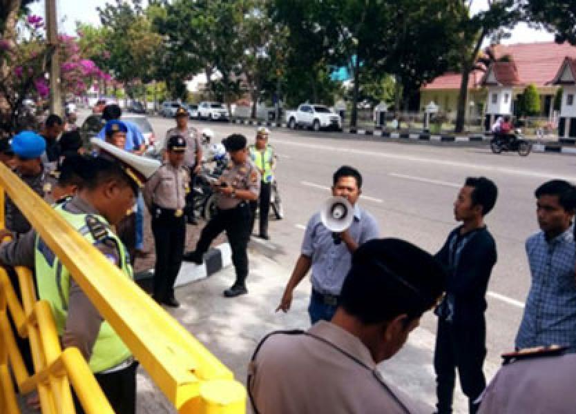 Mahasiswa Desak Polisi Tangkap ‘Mafia’ Pupuk Subsidi di Rohul